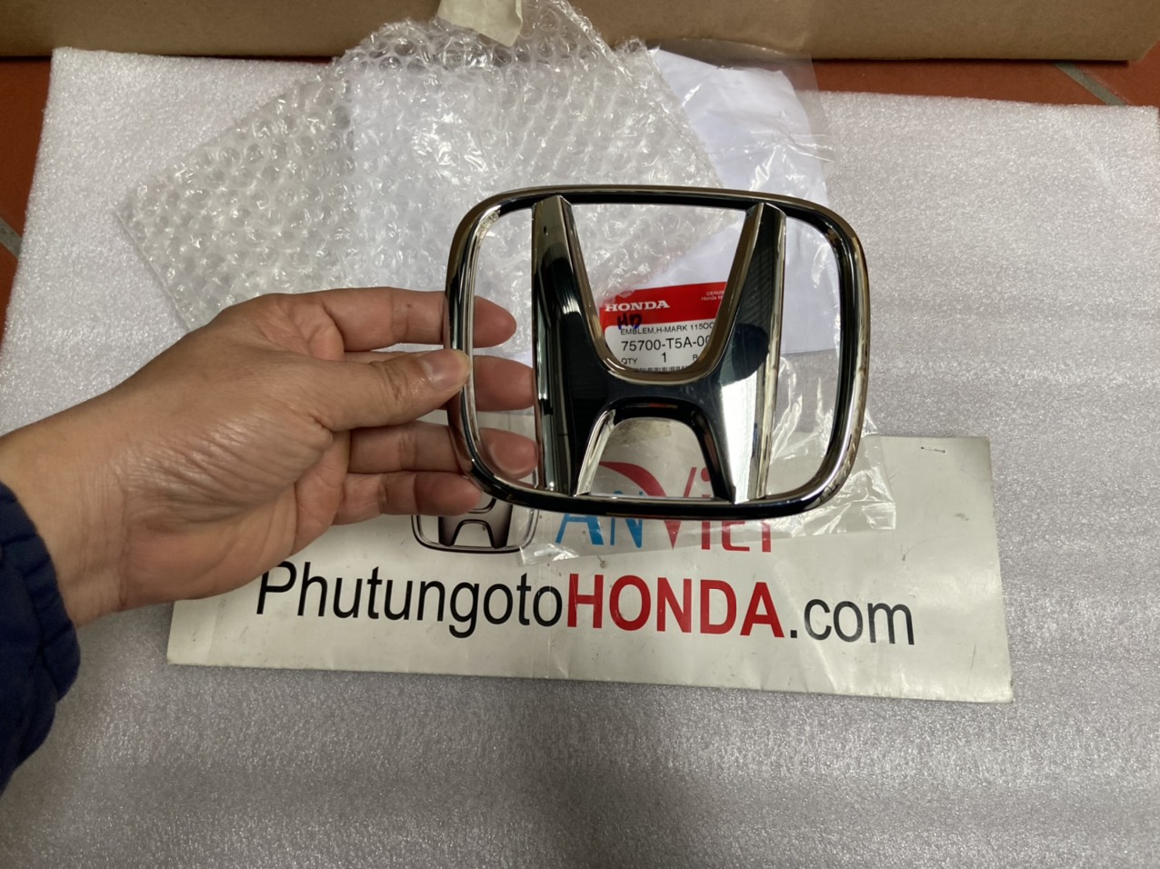 Lô gô xe Honda CITY